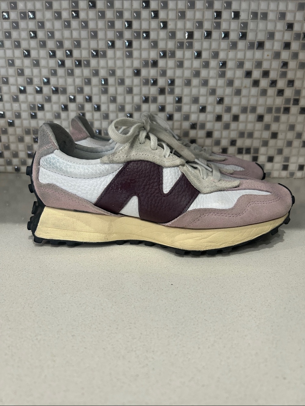 New Balance 327 Women's Pink/White/Burgundy Leather Accent Running Sneakers